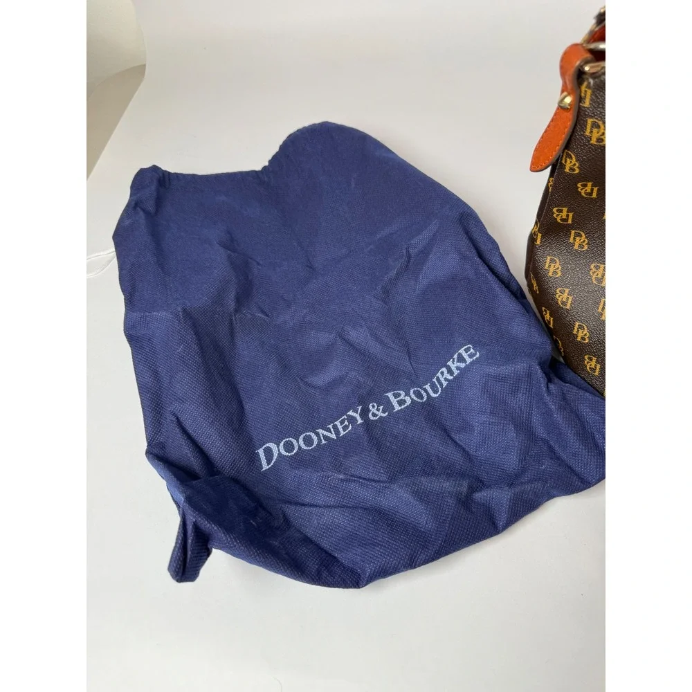 Dooney & Bourke dooney bourke